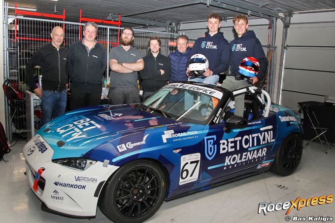 Team Betcity by Tachyon Timo en Daan de Graaff