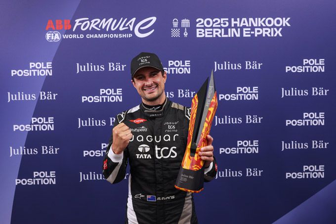 Jaguar TCS Racing domineert E-Prix van Berlijn