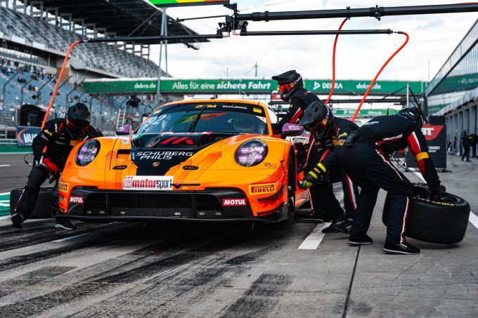 Morris Schuring DTM Porsche 911 GT3 R van het Manthey Junior Team Foto 4 Bron foto: Rebocar