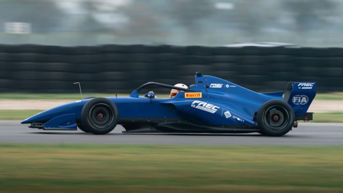 De nieuwe Tatuus T-326 onthuld in Monza