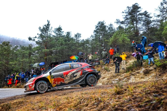 FIA World Rally Championship Rally Monte Carlo 2026 TOYOTA GAZOO Racing Oliver Solberg Elliott Edmondson Toyota GR YARIS Rally1 Foto 6