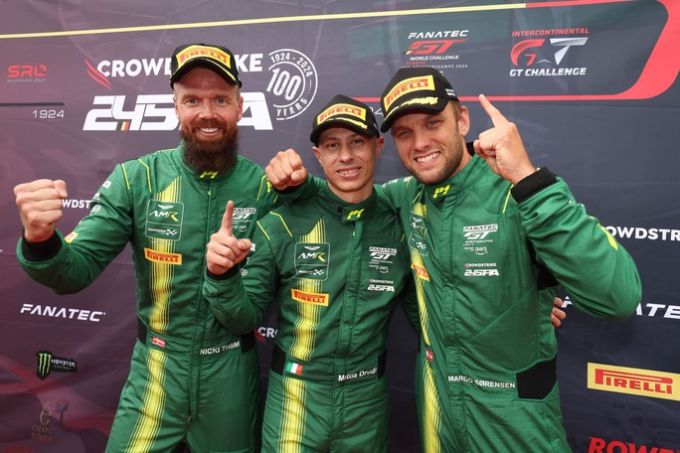 GT World Challenge 2026 Comtoyou Racing Aston Martin  GT3 Nicki Thiim, Marco Sørensen en Mattia Drudi Foto 3
