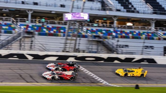 IMSA 24H Daytona 2026 Daytona International Speedway Porsche Foto 3