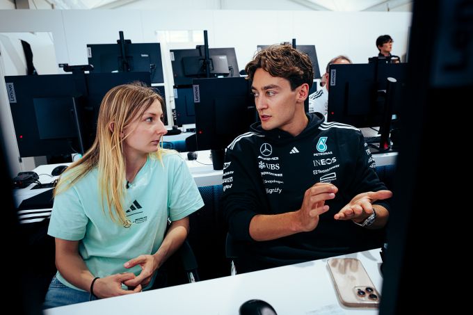 Doriane Pin George Russell