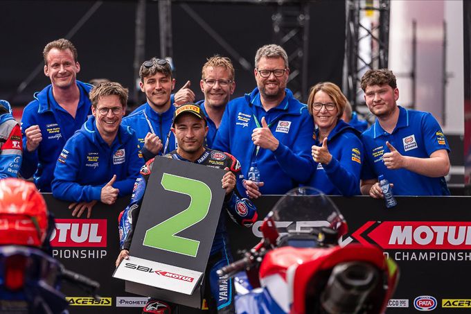 Pata Yamaha Ten Kate Racing